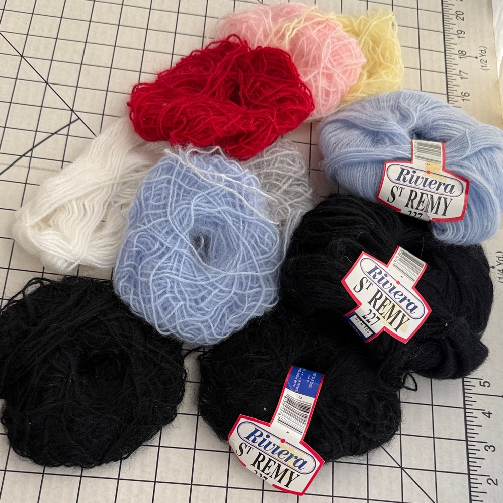 Vintage Riviera St-Rémy Yarn Lot – Kid Mohair Blend – West Germany – Mixed Color